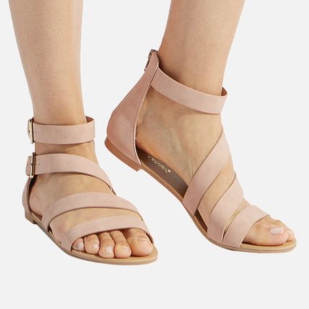 JustFab Size 9 Woman’s Aerin Flat Blush Sandal
